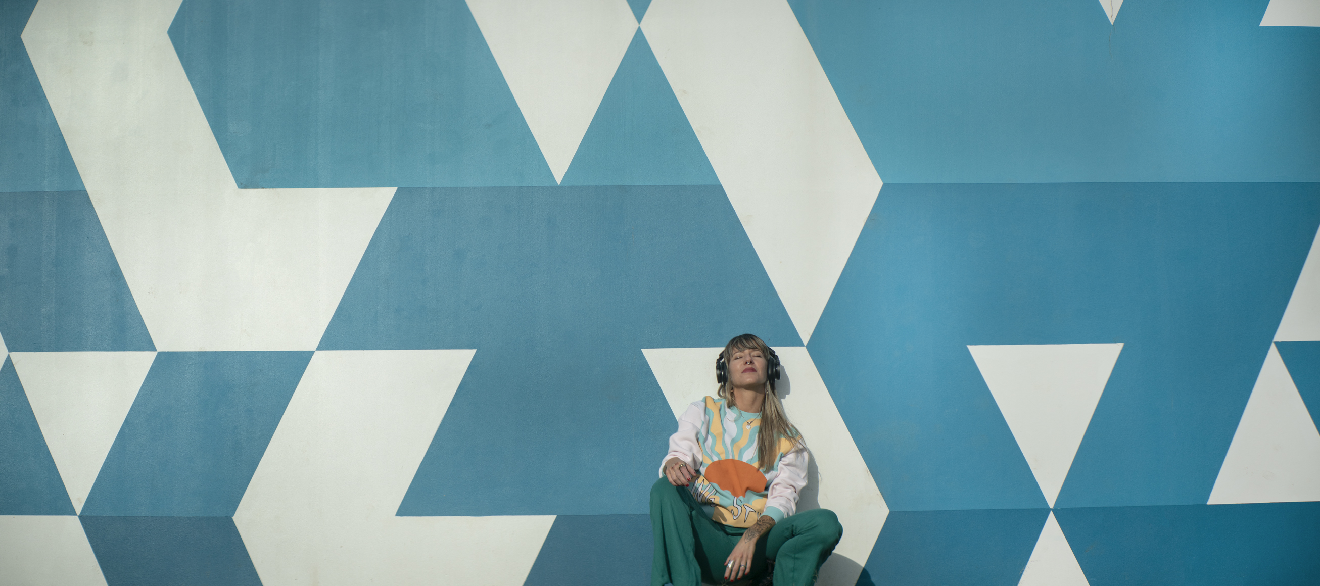 Valiente Wall 